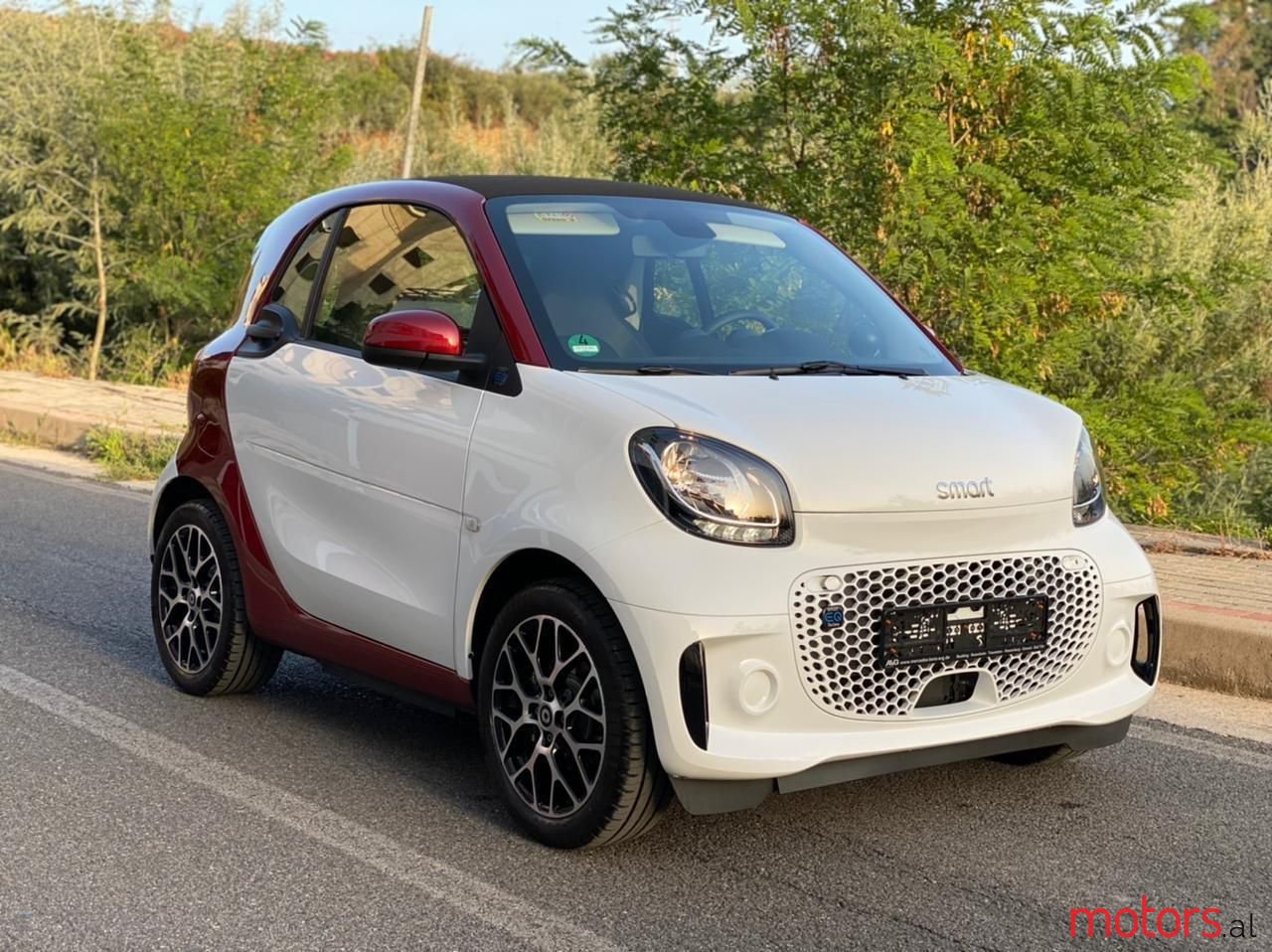 2020' Smart Fortwo photo #3