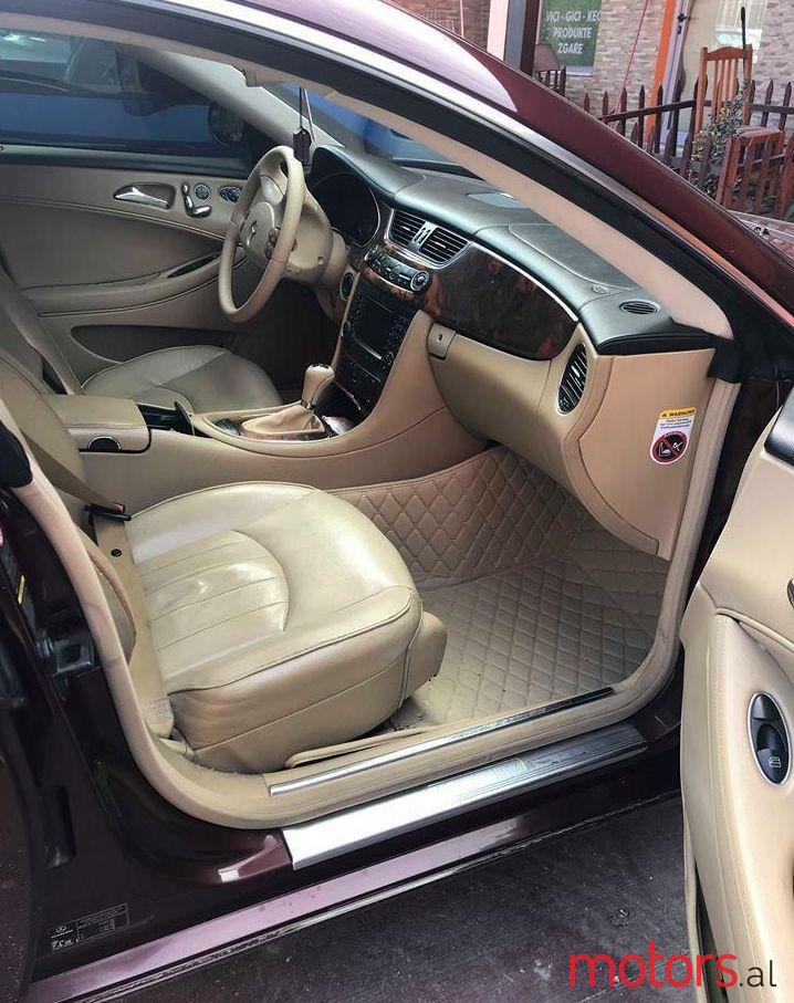 2006' Mercedes-Benz CLS 320 photo #1