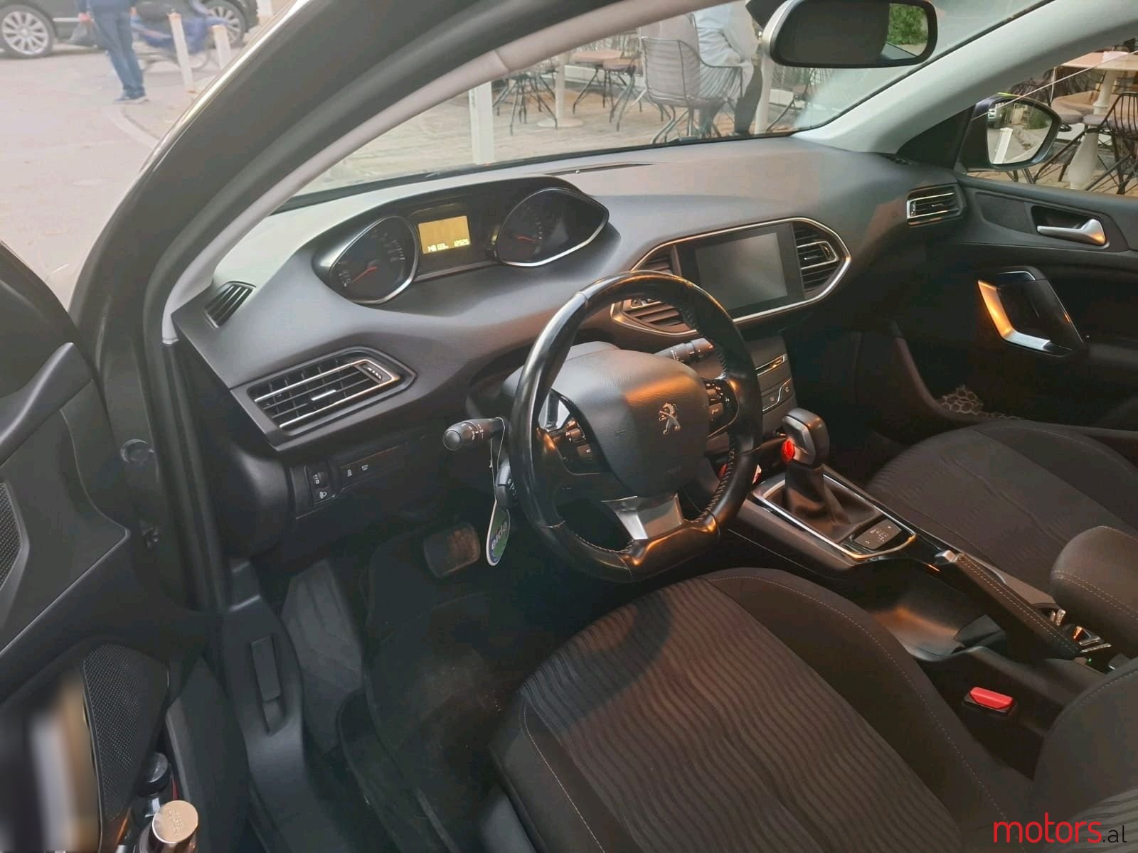 2017' Peugeot 308 photo #5