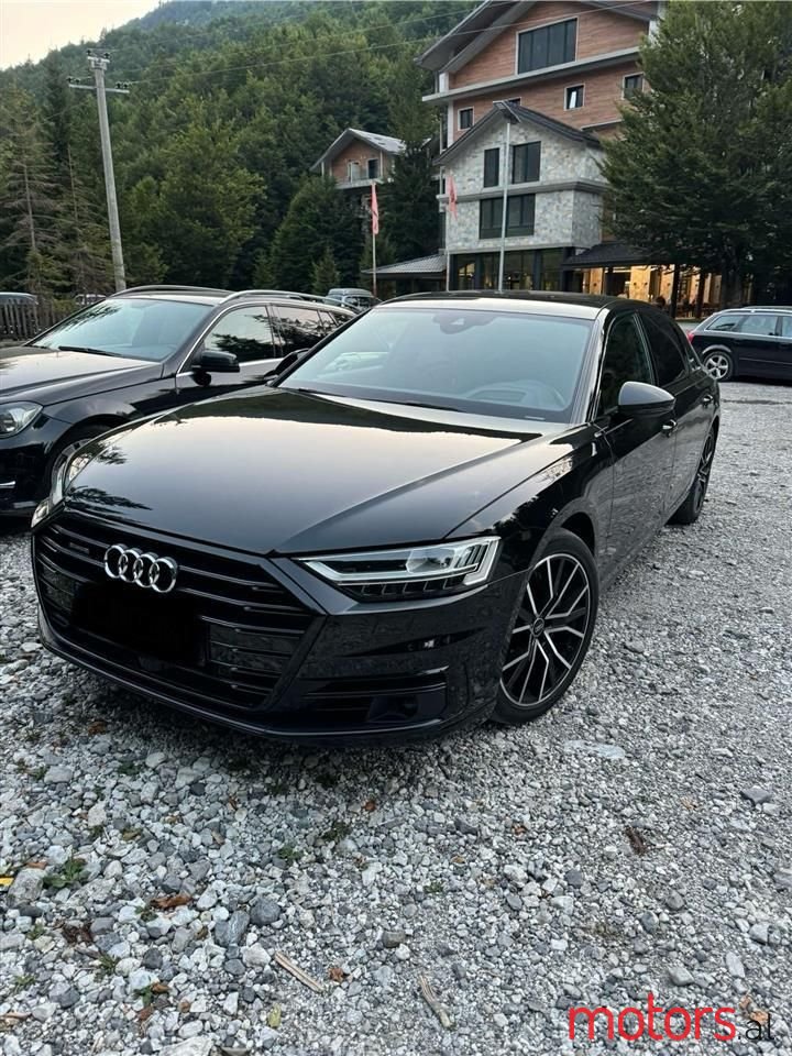 2019' Audi A8 photo #5
