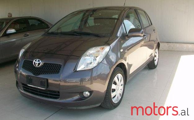 2007' Toyota Yaris photo #4