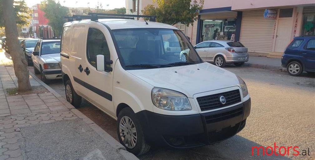 2006' Fiat Doblo photo #2