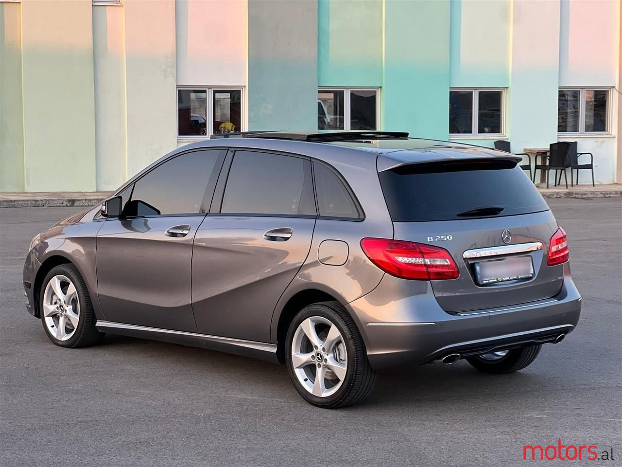 2014' Mercedes-Benz B 250 photo #4