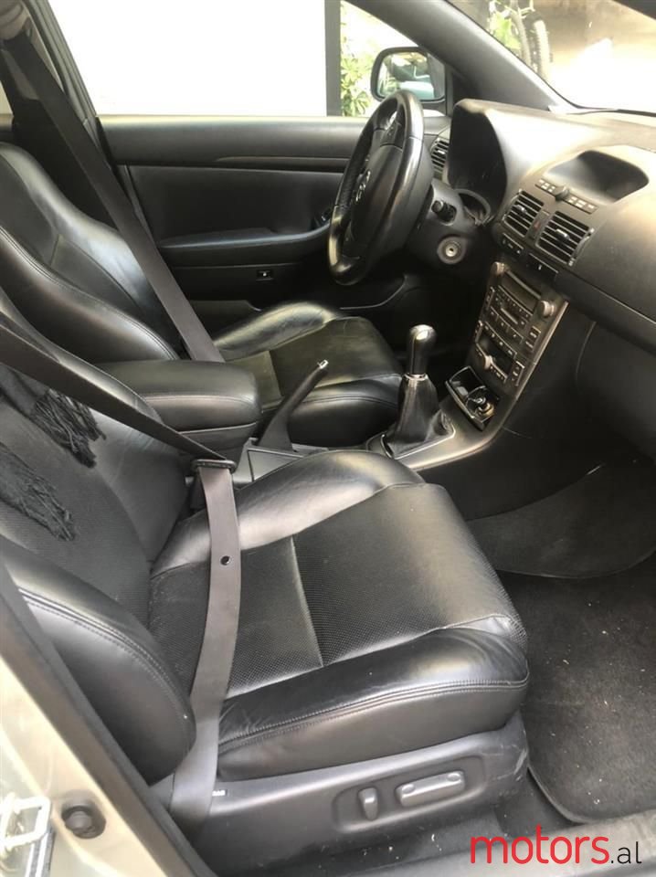 2006' Toyota Avensis photo #6