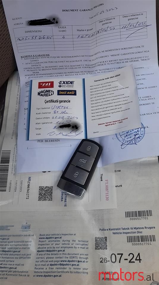 2006' Volkswagen Passat photo #5