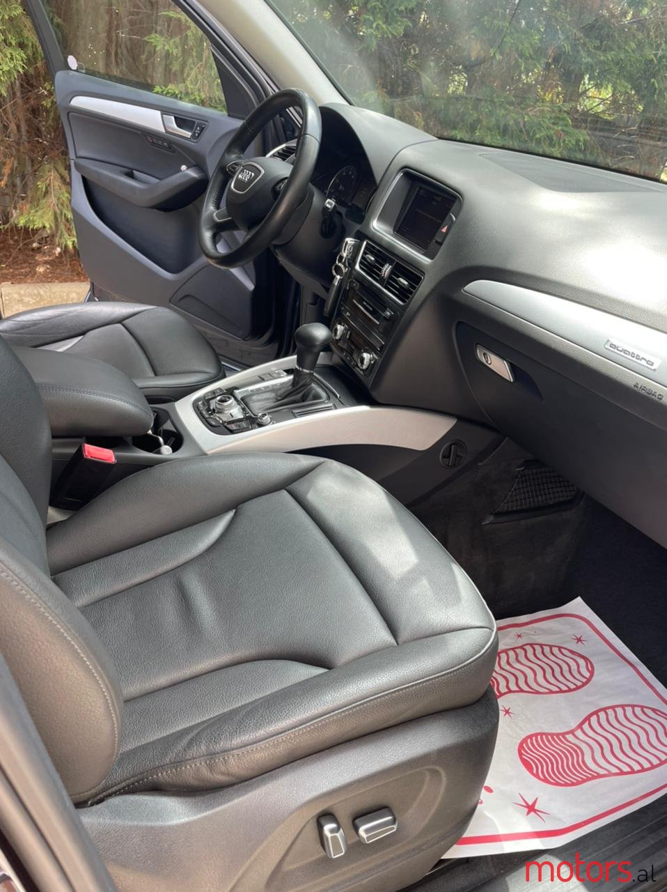 2013' Audi Q5 photo #5