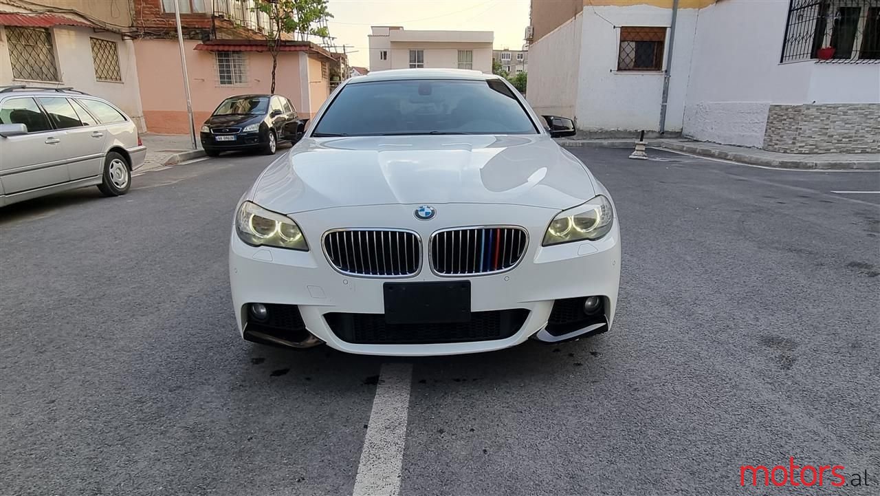 2011' BMW 535 photo #1