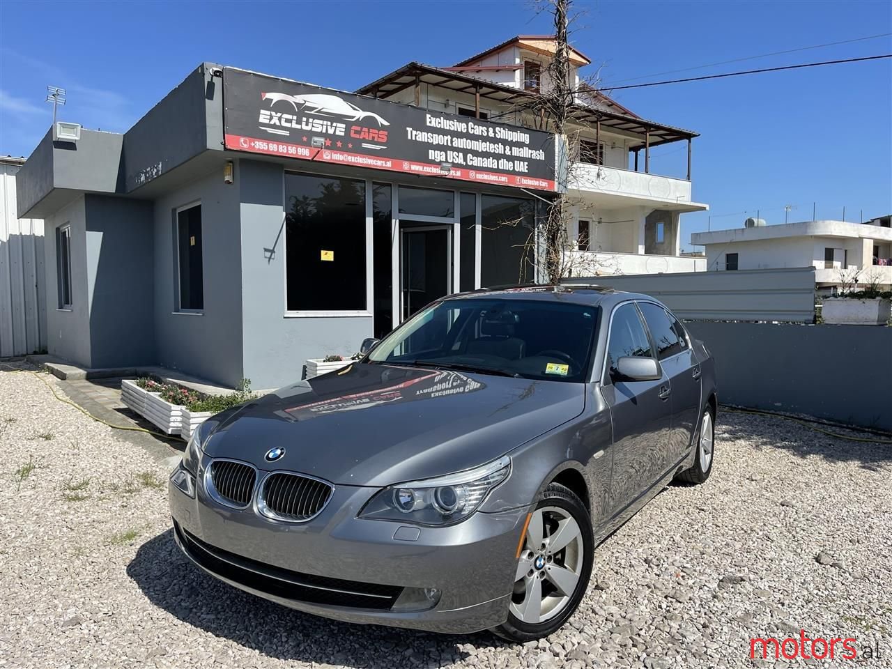 2008' BMW 528 photo #1