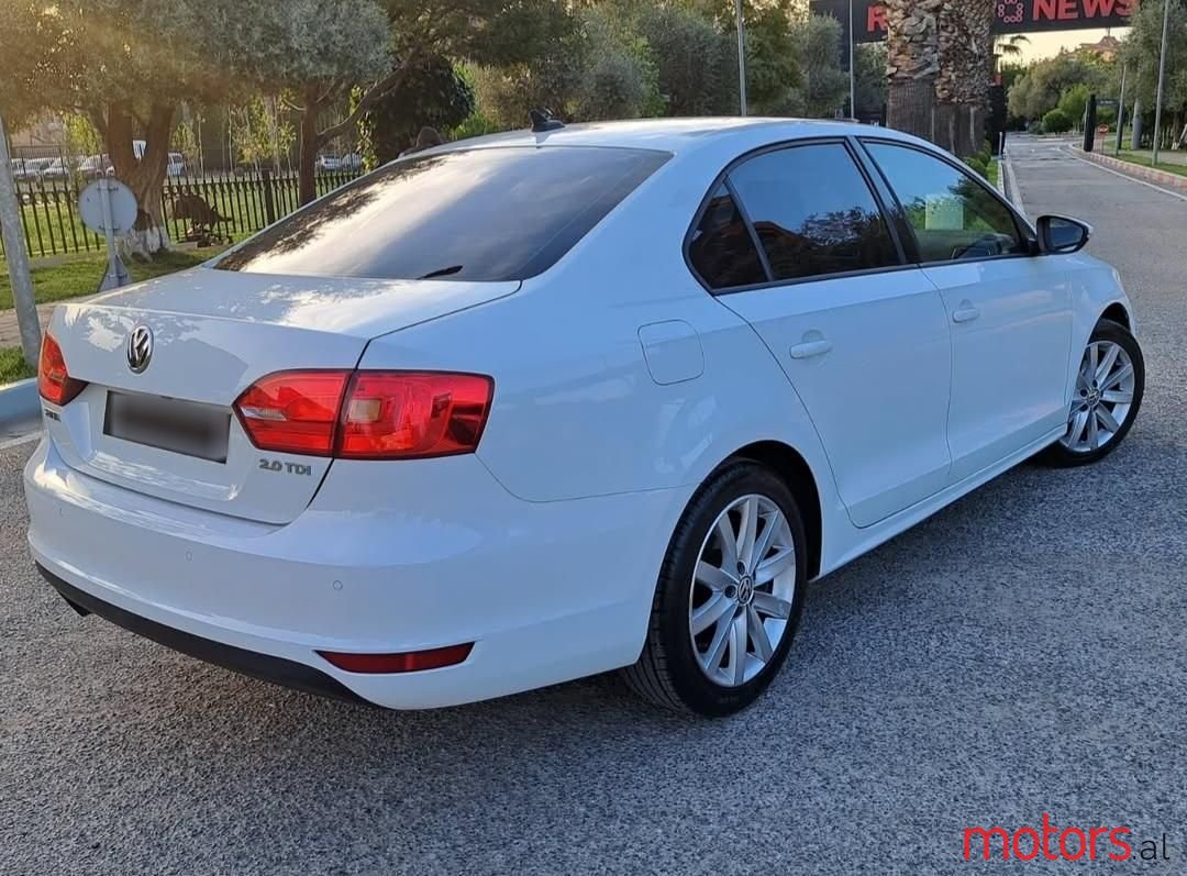 2013' Volkswagen Jetta photo #4