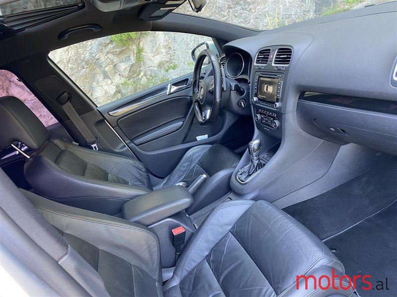 2012' Volkswagen Golf photo #5