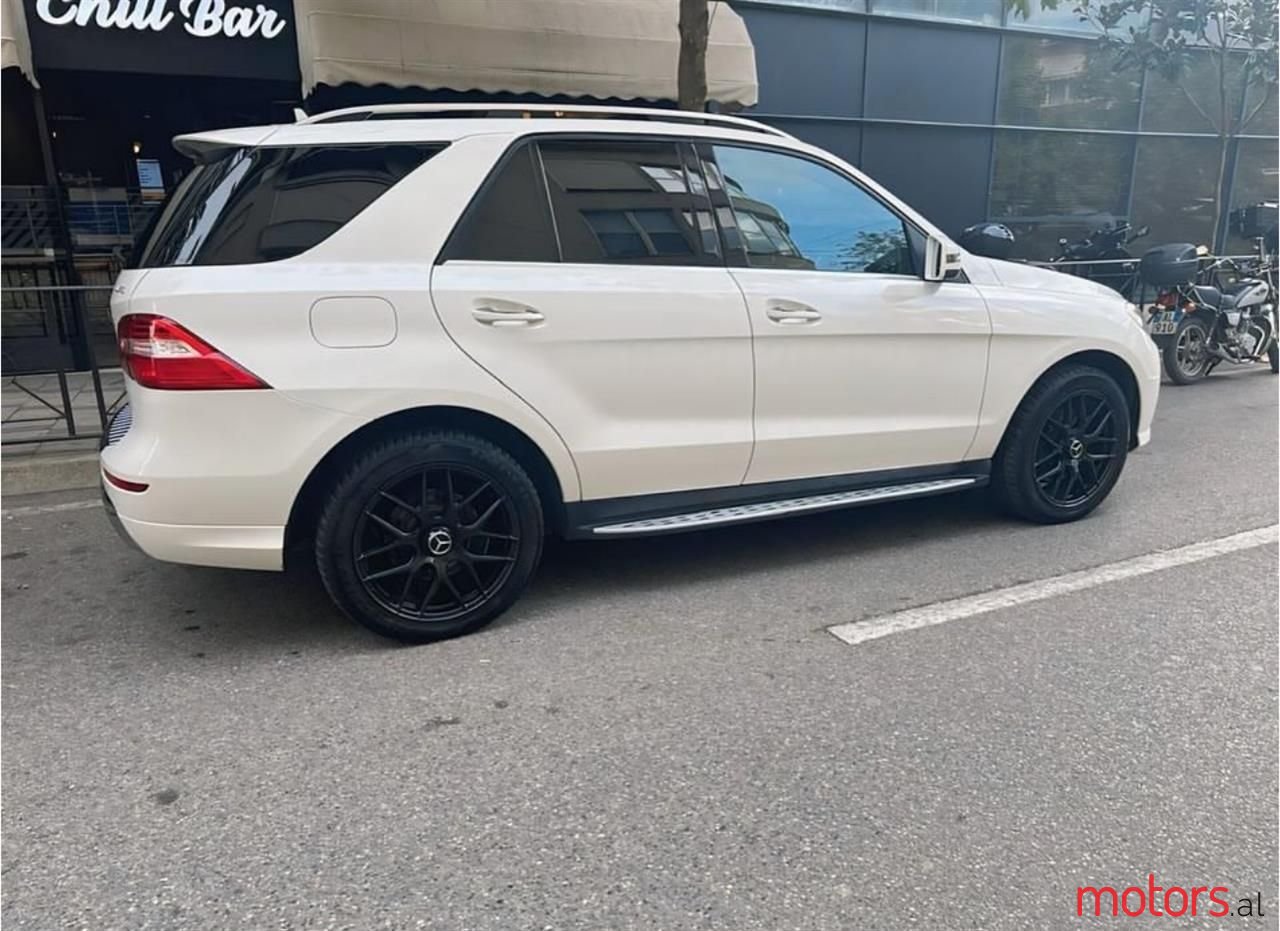 2013' Mercedes-Benz ML 350 photo #6