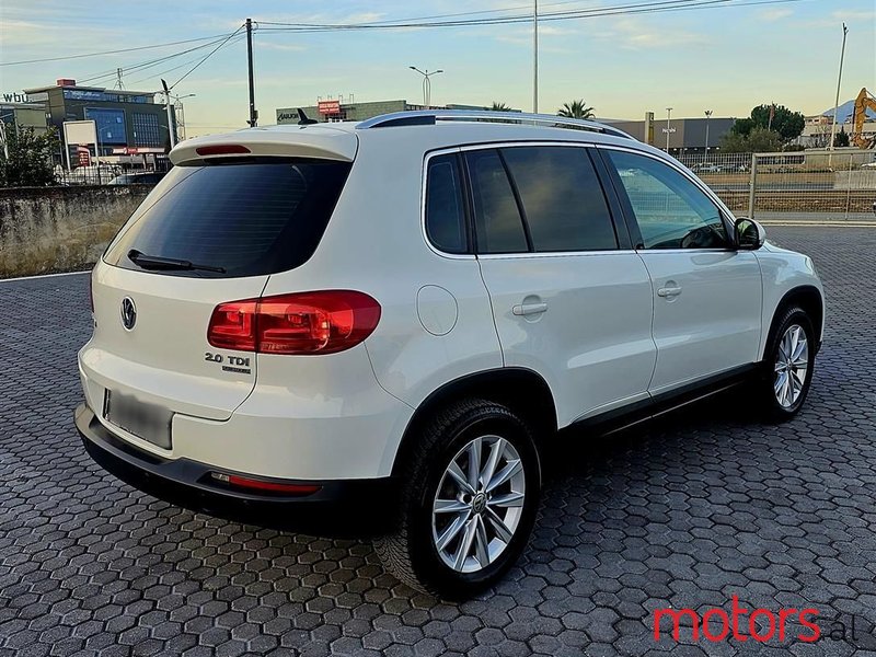 2014' Volkswagen Tiguan photo #6