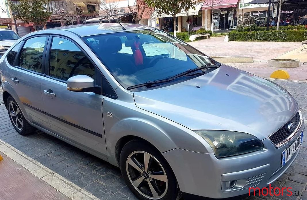 2006' Ford Focus photo #1