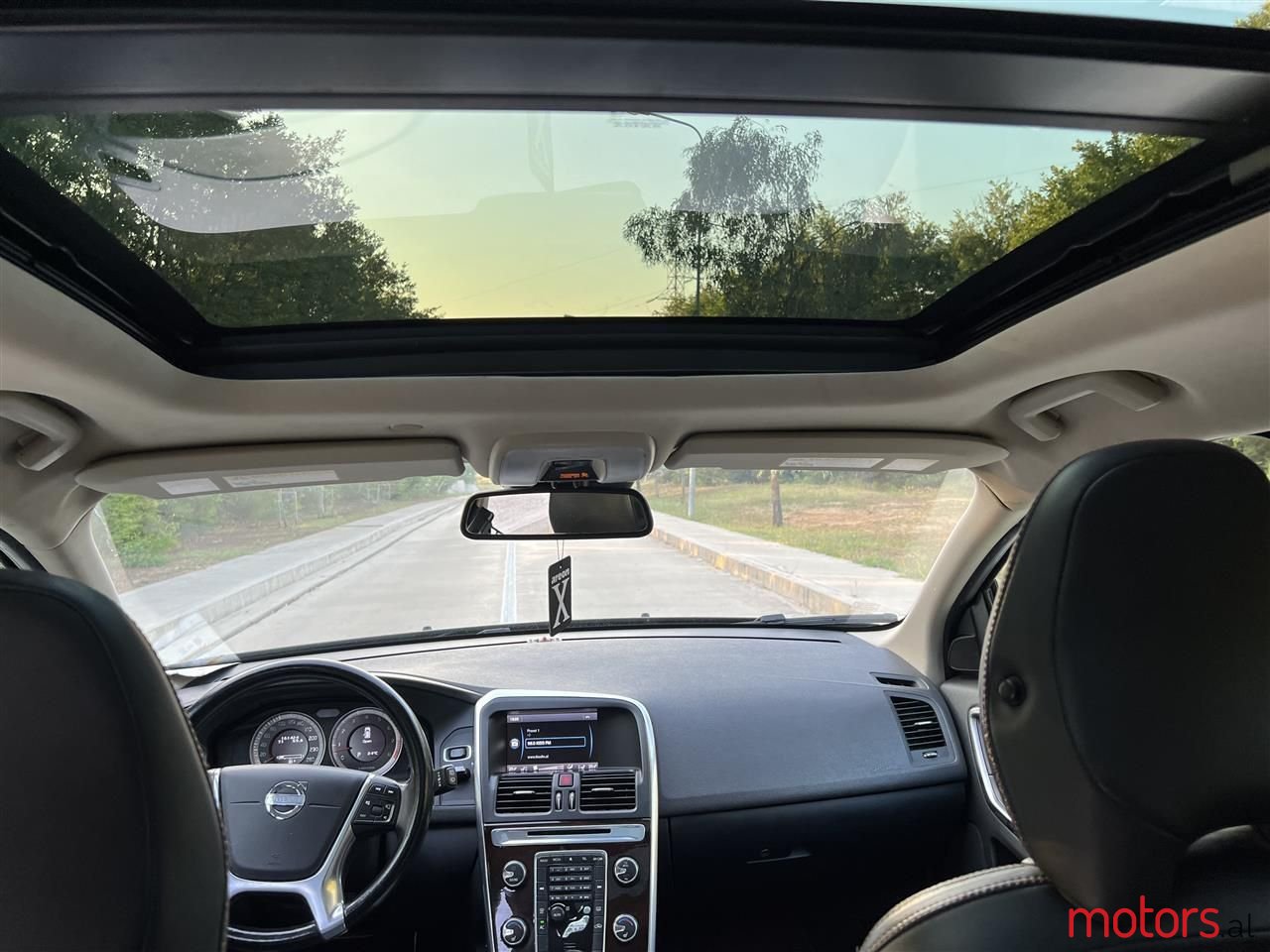 2012' Volvo Xc 60 photo #4