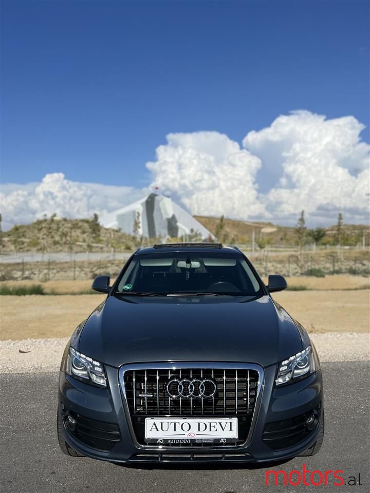 2010' Audi Q5 photo #1