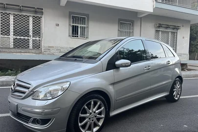 2006' Mercedes-Benz B 200