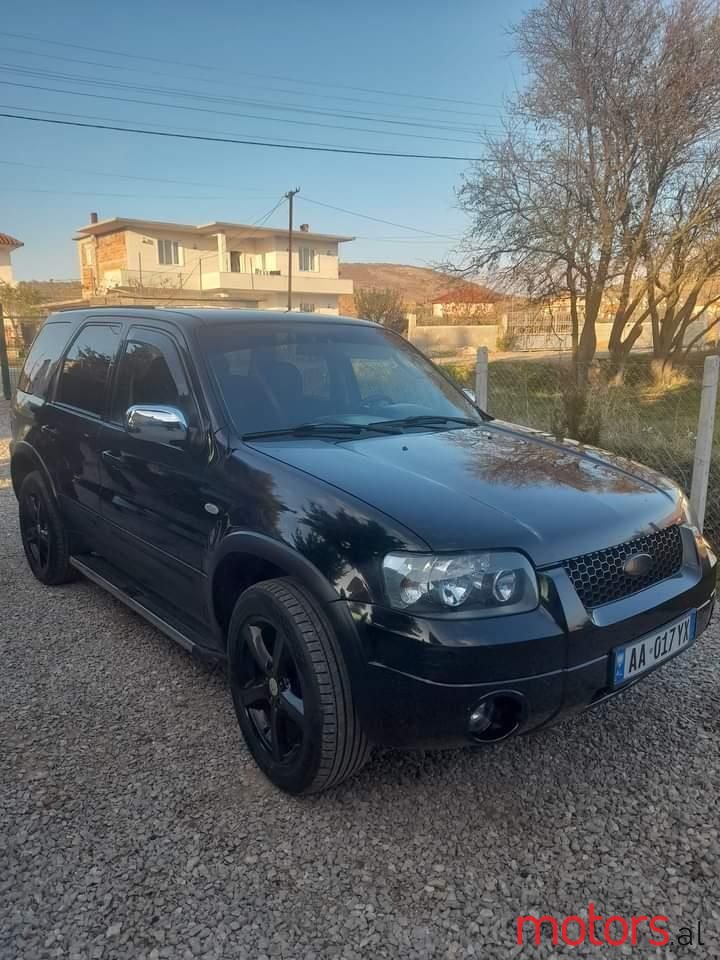 2005' Ford Maverick photo #1