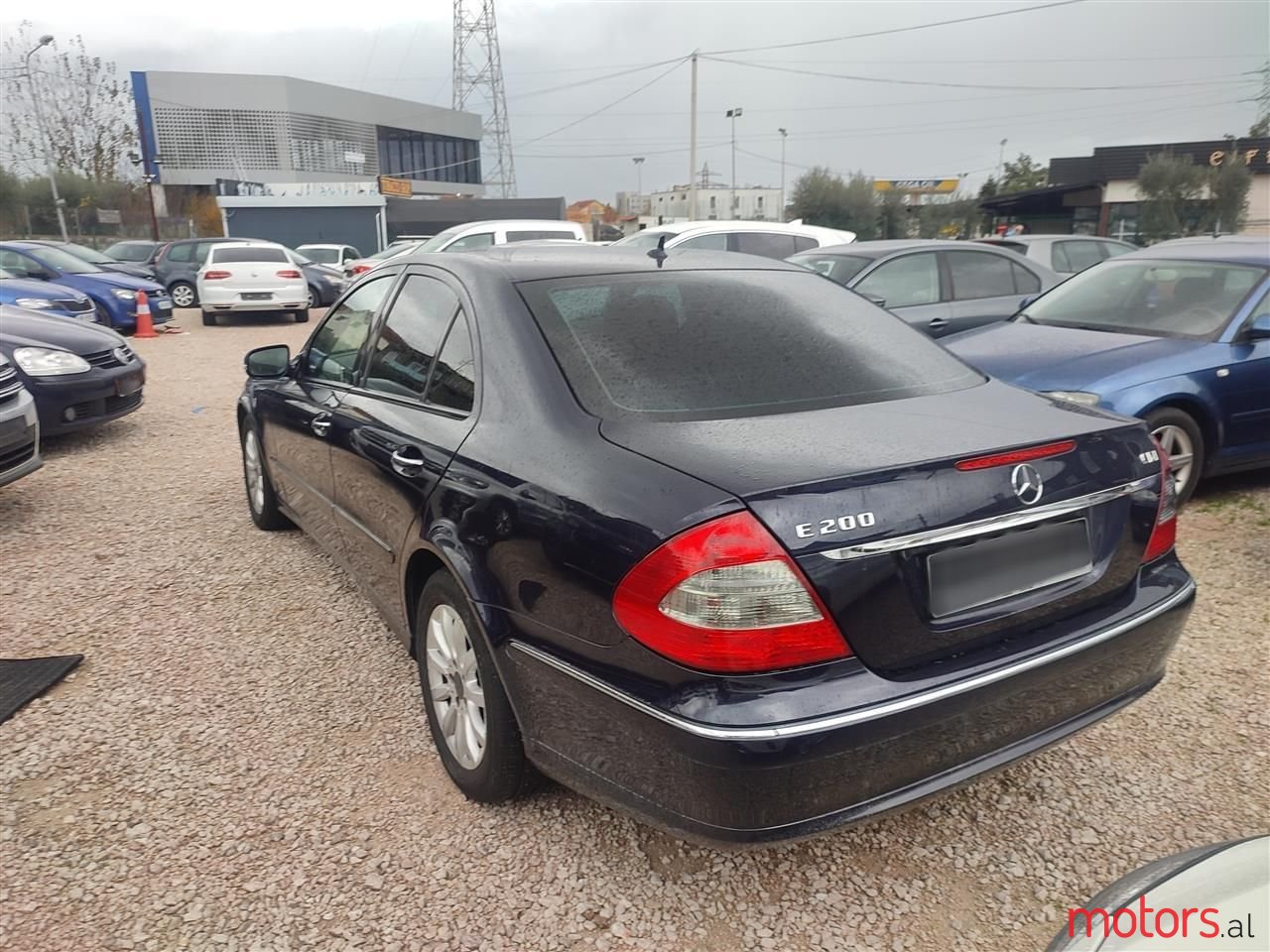 2009' Mercedes-Benz E 200 photo #5