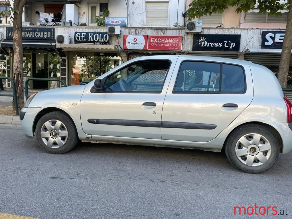 2005' Renault Clio photo #3
