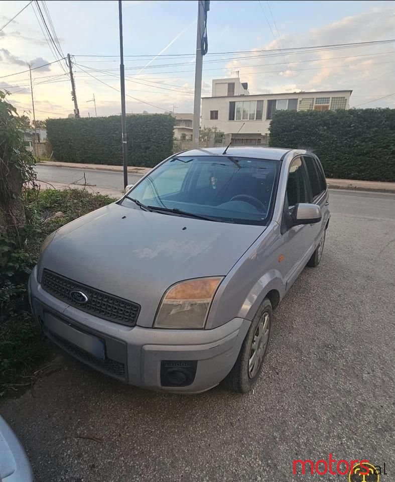 2010' Ford Fusion photo #1