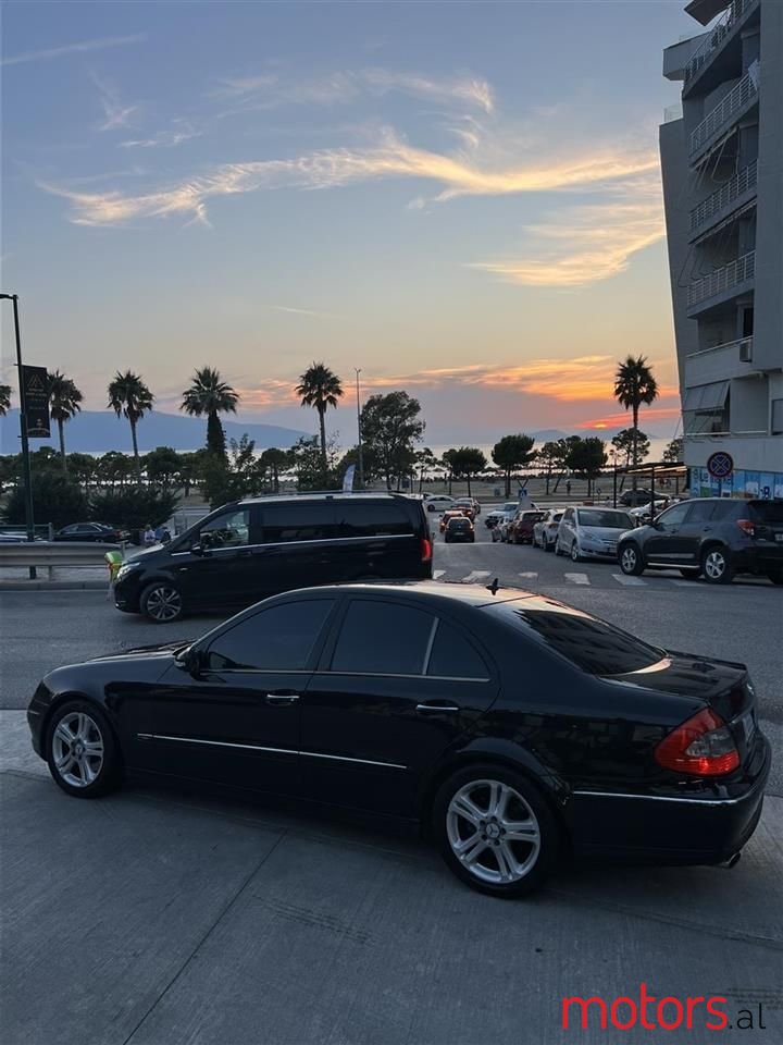 2007' Mercedes-Benz E 200 photo #6