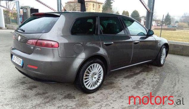 2006' Alfa Romeo 159 photo #3