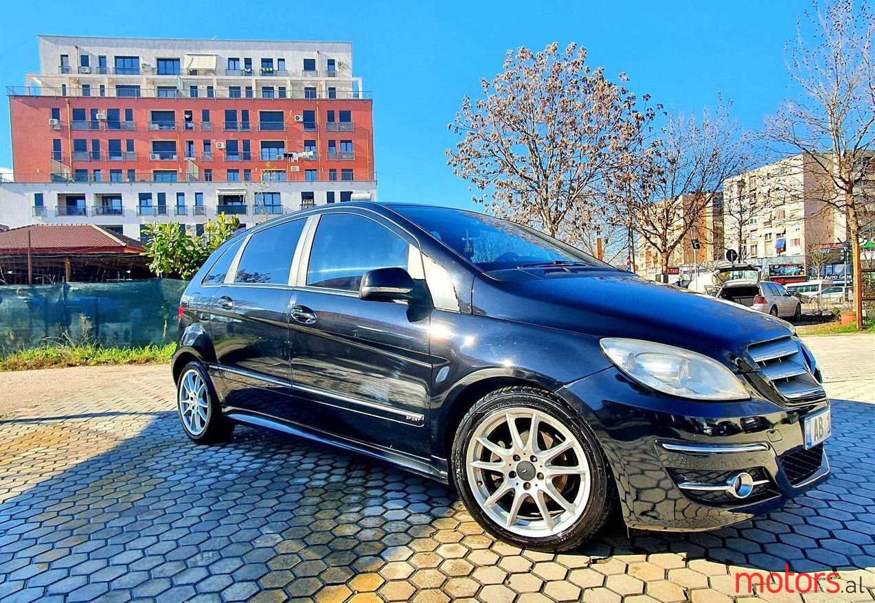 2009' Mercedes-Benz B 200 photo #1
