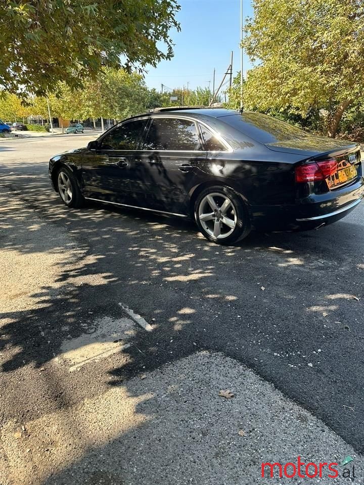 2013' Audi A8 photo #2