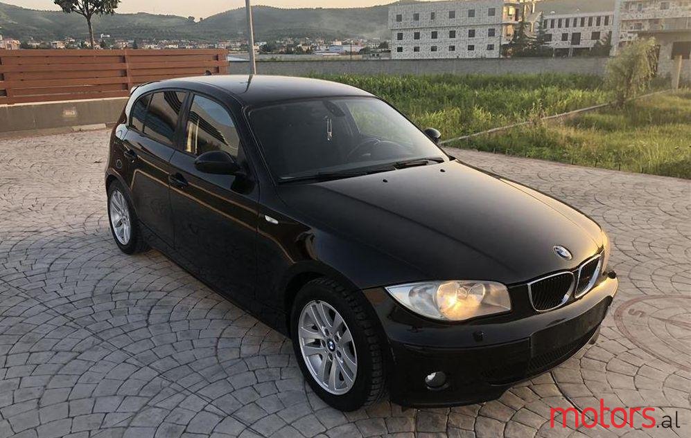 2008' BMW 118 photo #1