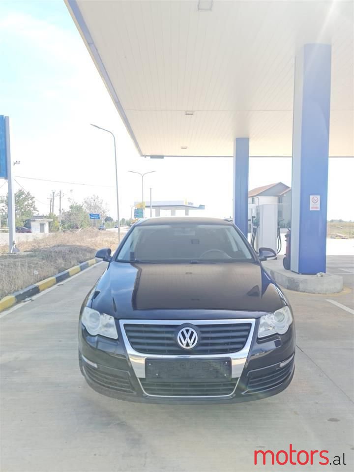 2006' Volkswagen Passat photo #4