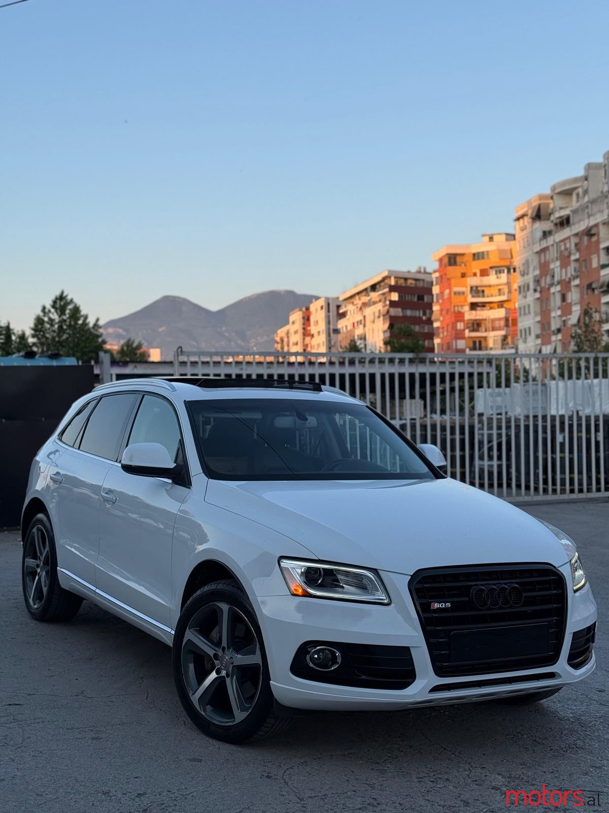 2015' Audi Q5 photo #6
