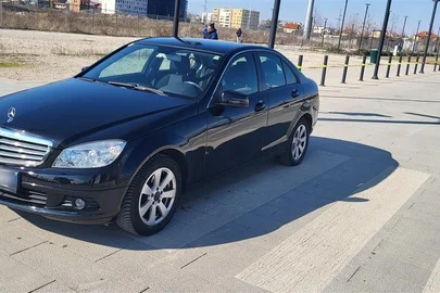 2009' Mercedes-Benz C 220