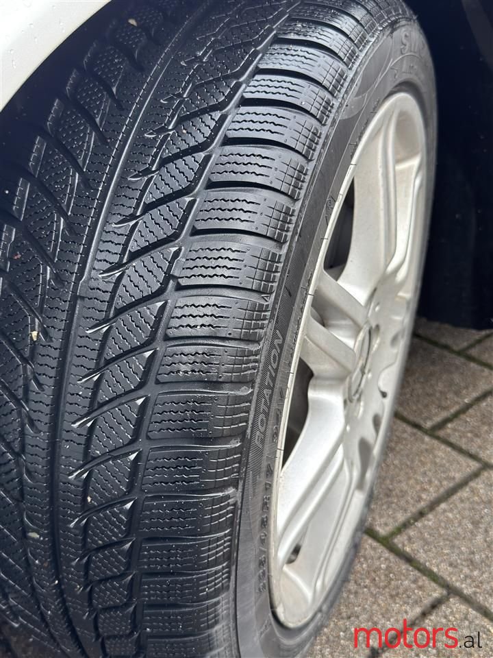 2002' Mercedes-Benz C 220 photo #6