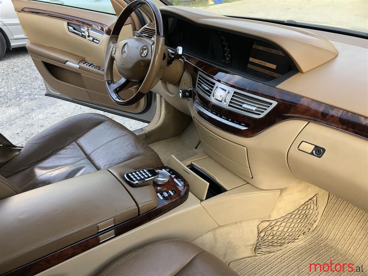 2006' Mercedes-Benz S 320 photo #4