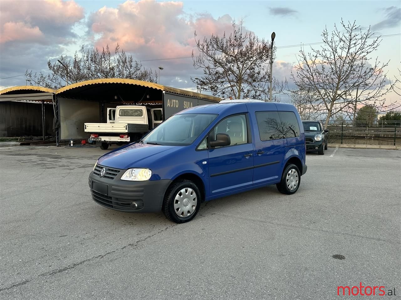 2006' Volkswagen Caddy photo #1
