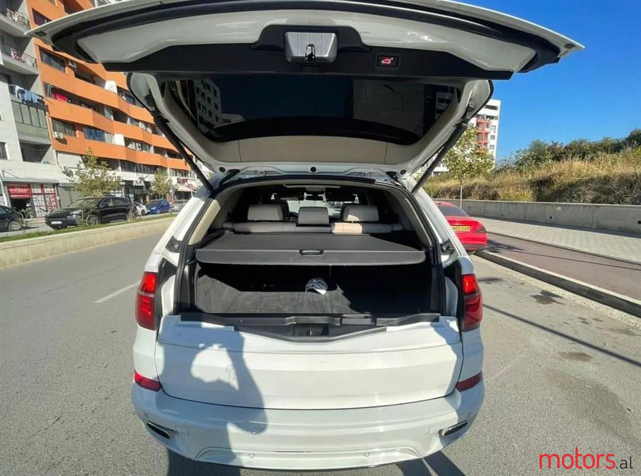 2012' BMW X5 M photo #5