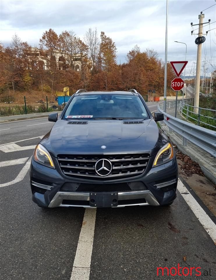 2013' Mercedes-Benz ML 350 photo #3