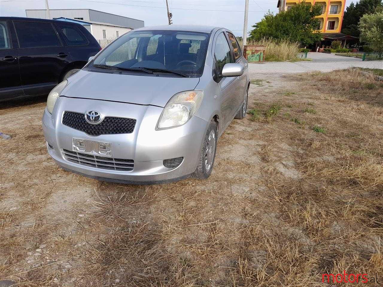 2007' Toyota Yaris photo #4