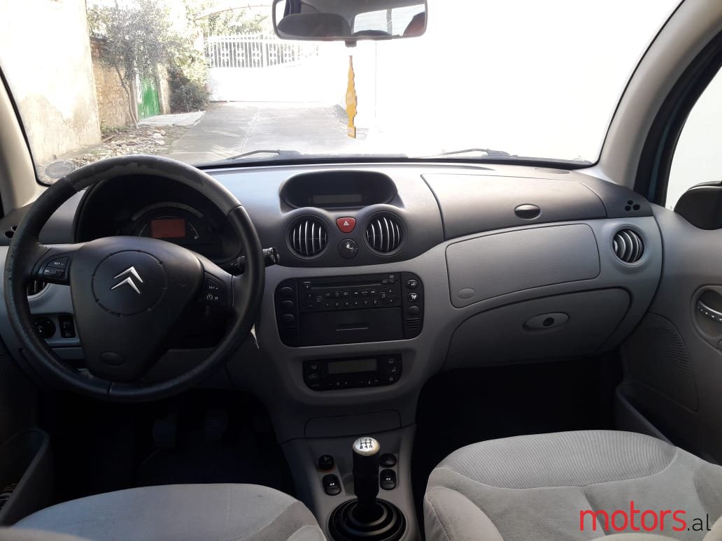 2003' Citroen C3 OKAZiON CiTROEN 1.4 Naft photo #7