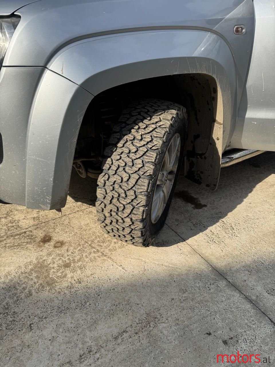 2012' Volkswagen Amarok photo #5