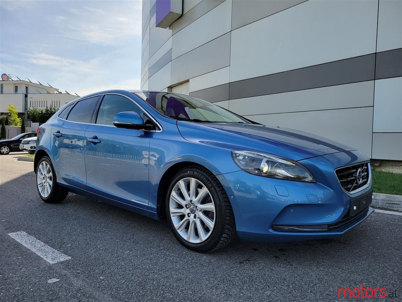 2015' Volvo V40 photo #1