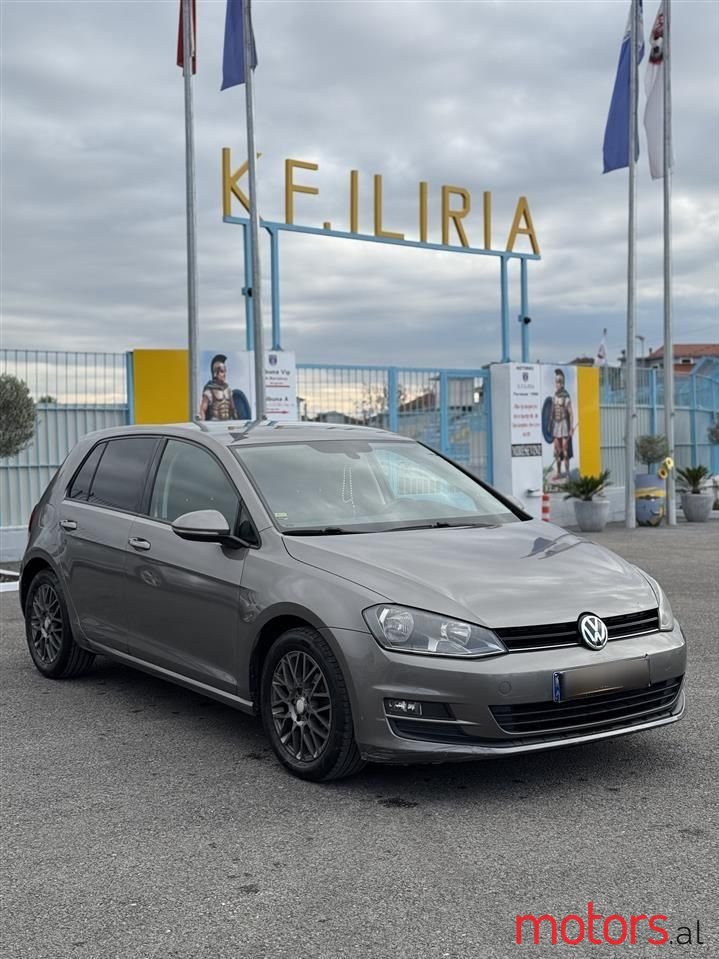 2014' Volkswagen Golf photo #5