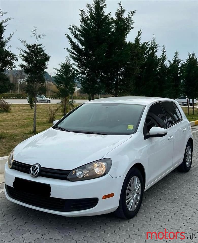 2012' Volkswagen Golf photo #1