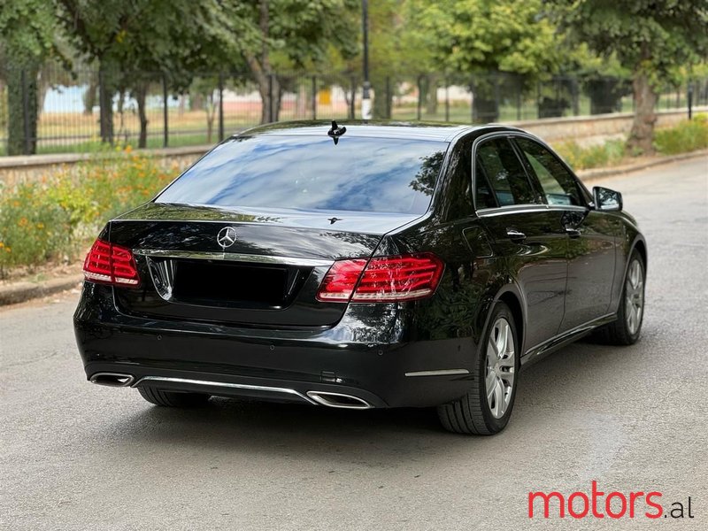 2013' Mercedes-Benz E 350 photo #2