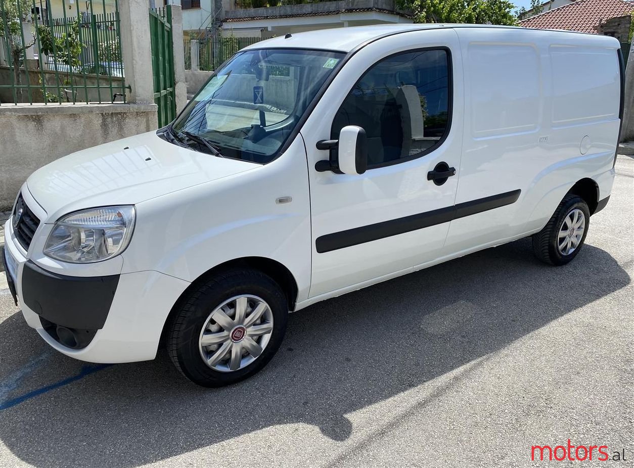 2008' Fiat Doblo photo #1