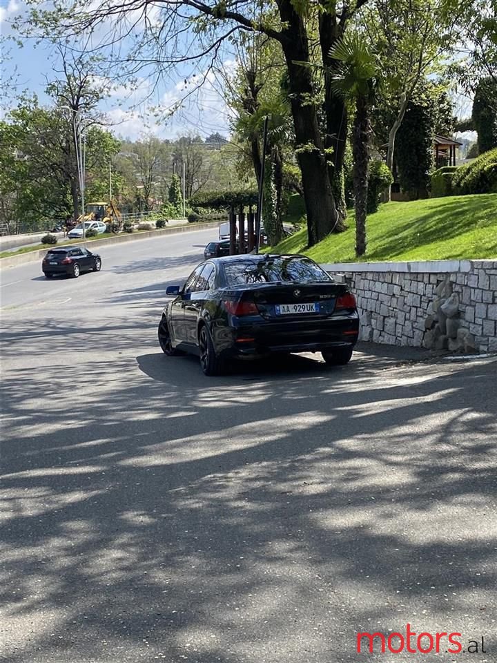 2004' BMW 330 photo #3