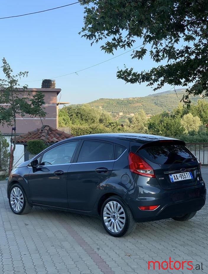 2009' Ford Fiesta photo #1