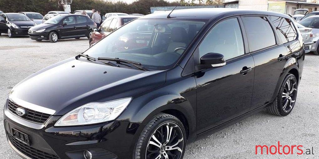 2010' Ford Focus photo #1