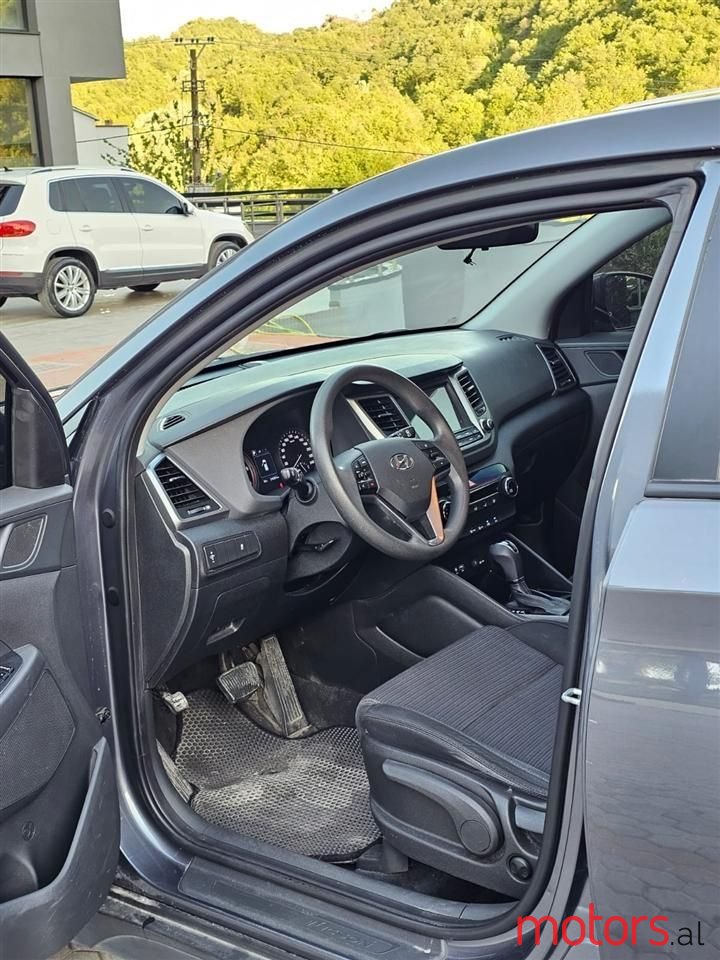 2015' Hyundai Tucson photo #3