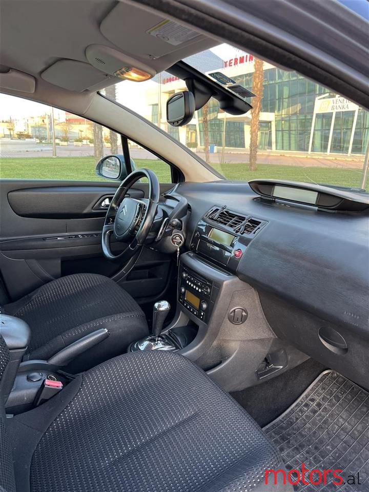 2007' Citroen C4 photo #5
